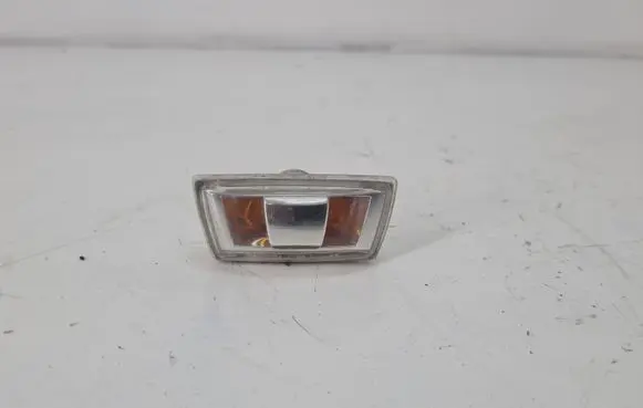 Opel Corsa D Front fender indicator light