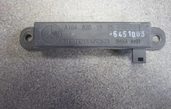 Mercedes-Benz GL X164 Keyless (KESSY) go control unit/module A1648201575
