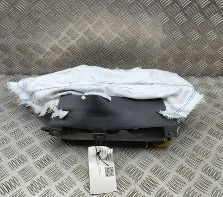 Toyota RAV 4 (XA50) Knee airbag TG17D02001 0589P1001058