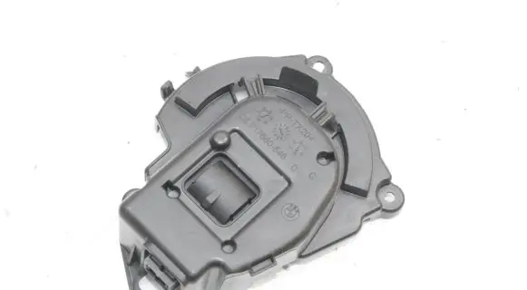 BMW i3 Air flap motor/actuator CZ017660546
