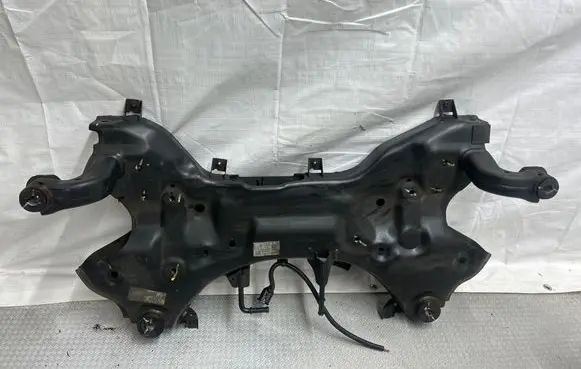 Hyundai Tucson TL Front subframe 62401D7770 200825000003B