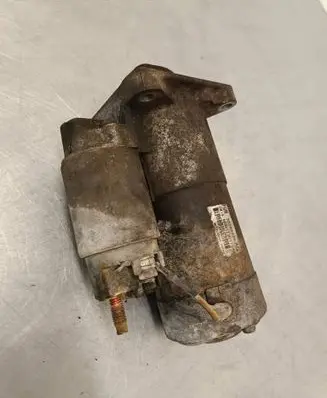 Opel Zafira C Starter motor 55585238 M001T30173