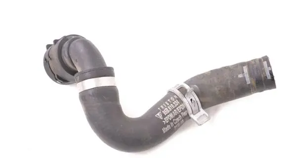Porsche Macan (95B) Engine coolant pipe/hose 95B819334
