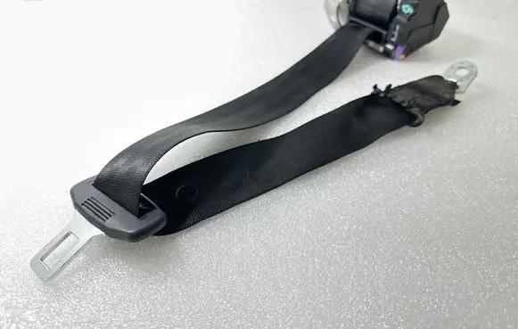 Audi A8 S8 D3 4E Middle seatbelt (rear) 4E0857807E 6009173 193857737