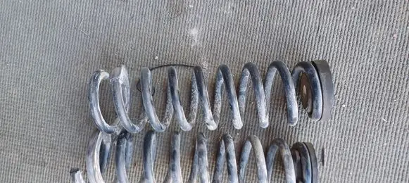 Hyundai i40 Rear coil spring