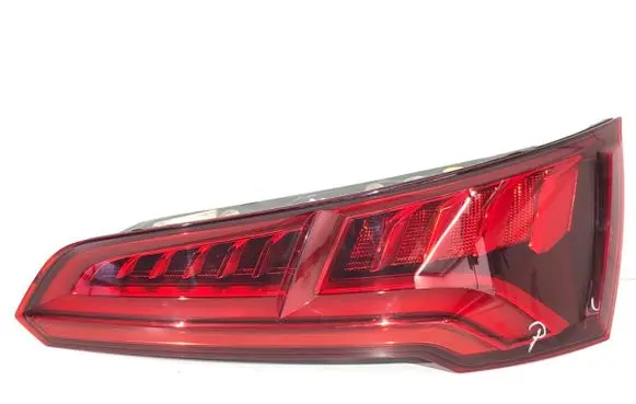 Rear/tail lights