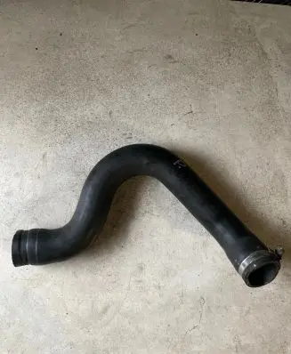 Volvo XC70 Engine coolant pipe/hose