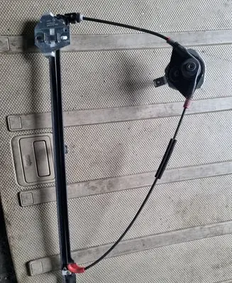 Volkswagen Transporter - Caravelle T4 Front door manual window regulator 701837502