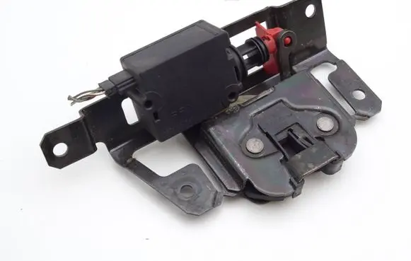BMW 3 E46 Tailgate/trunk/boot lock/catch/latch 7026192 51247026192