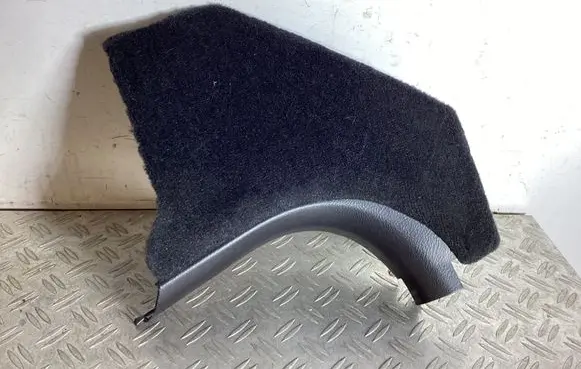 Lexus LS 460 - 600H Foot area side trim 6211250020 6211450030