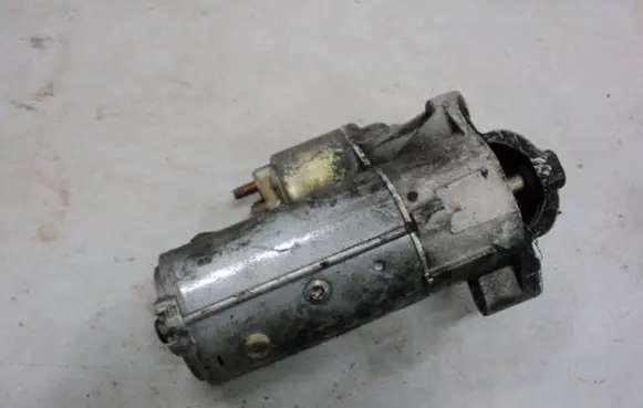 Mitsubishi Space Star Starter motor 8200064465B 30620657 D7R48