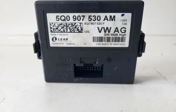 Volkswagen Tiguan Other control units/modules 5Q0907530AM