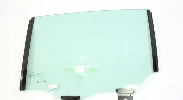 BMW 7 G70 Rear door window glass 9451863