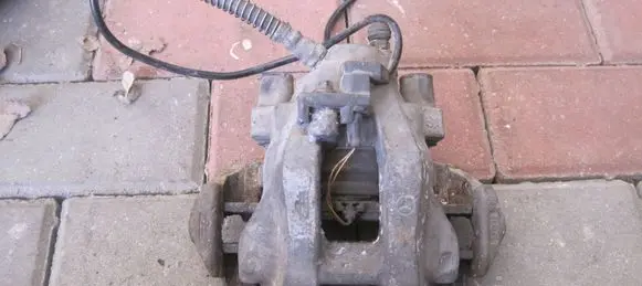 Mercedes-Benz S W221 Rear brake caliper