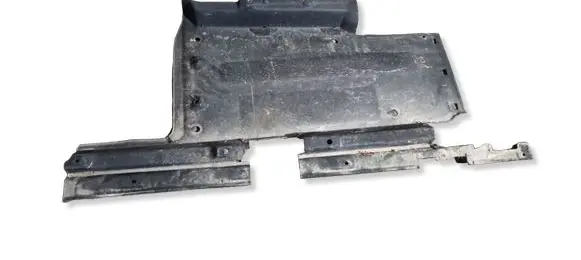 Audi Q5 SQ5 Side bottom protection 8R0825203
