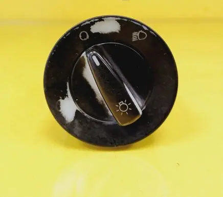 Volkswagen PASSAT B5 Light switch 1C0941531