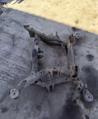 Audi Q7 4L Rear subframe 