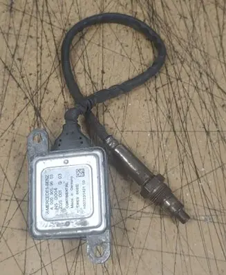 Mercedes-Benz Sprinter W906 Lambda probe sensor A0009059603