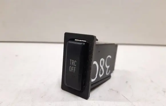 Traction control (ASR) switch