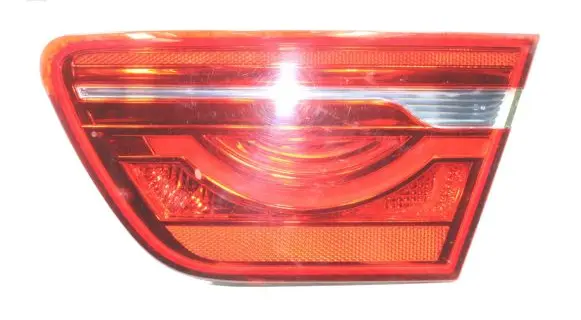 Jaguar XE Tailgate rear/tail lights