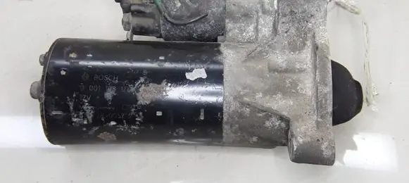 Peugeot 406 Starter motor 0001108176 2800323