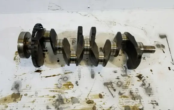Nissan Juke I F15 Crankshaft 