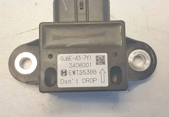Mazda 6 ESP acceleration yaw rate sensor GJ6E437Y1