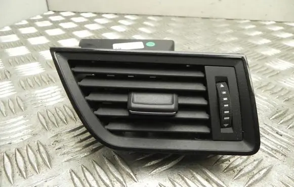 Skoda Fabia Mk3 (NJ) Rear air vent grill 5JA819702H