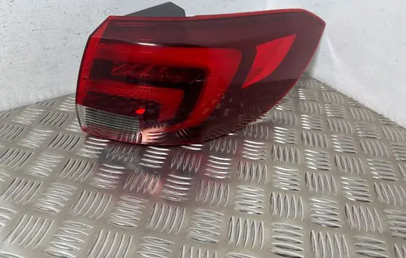 Opel Astra K Rear/tail lights L90084799 39032039 368158932