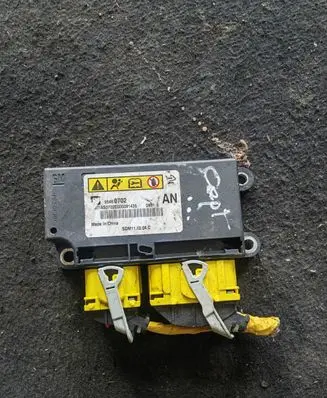 Chevrolet Captiva Airbag control unit/module 95460702