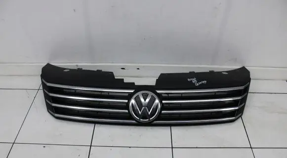 Volkswagen PASSAT B7 Front bumper upper radiator grill 3AA853653