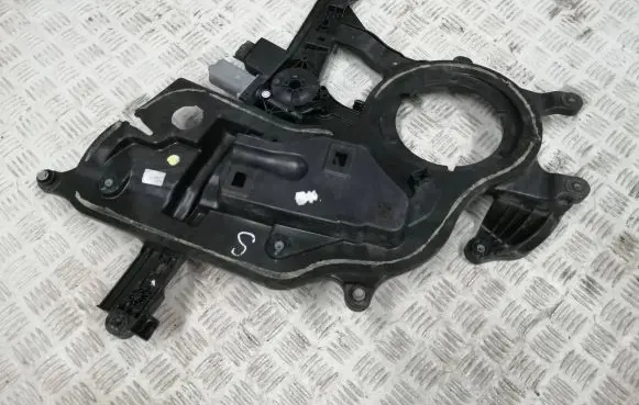 Peugeot Rifter Front door window regulator motor 9829505680 20190103