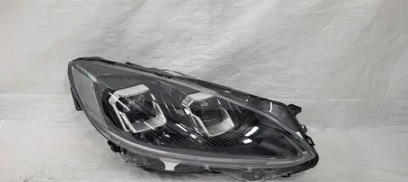 Ford Kuga III Headlight/headlamp LV4B13E016AN 90187839044P L90187839