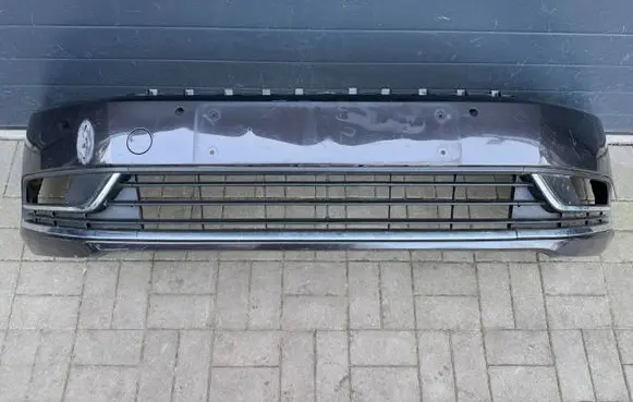 Volkswagen PASSAT B7 Front bumper 3AA807221