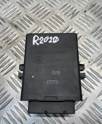 Mercedes-Benz E W211 Air suspension control unit module (rear) A2115450432
