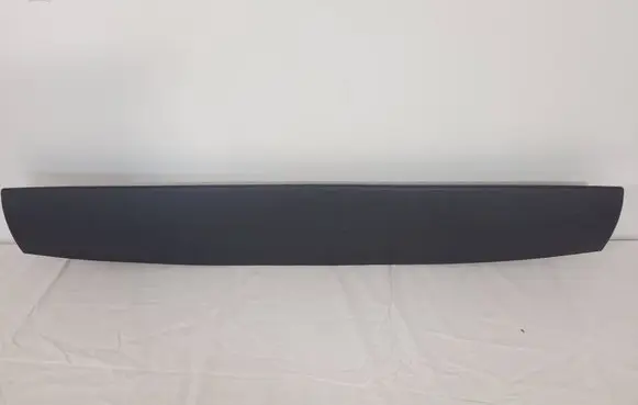 Volkswagen Tiguan Tailgate/trunk upper cover trim 5N0867707b