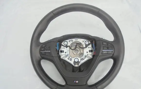 BMW X4 F26 Steering wheel