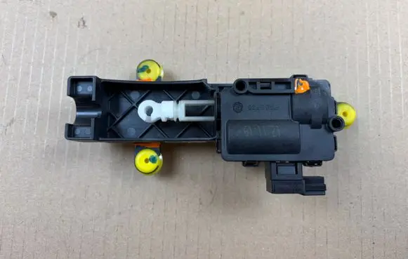 Tesla Model X Front door soft close latching motor 112619900B