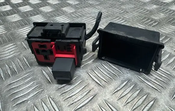 Volvo XC60 Other relay 6G9T14B192AA