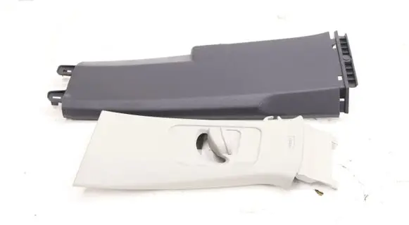 Volkswagen Tiguan Other sill/pillar trim element 5NA868309