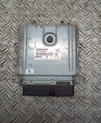 Volvo V70 Engine control unit/module P31303388 0281015286