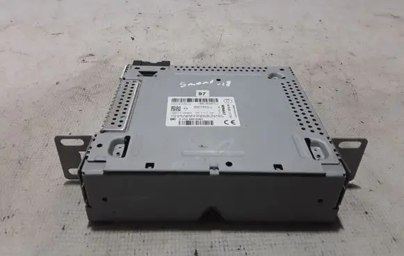 Smart ForFour II W453 Radio/CD/DVD/GPS head unit 281155725R