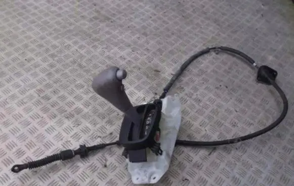 Mazda 626 Gear shifter/selector