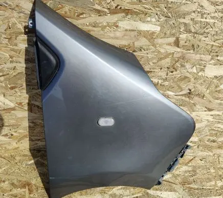 Opel Vivaro Fender 