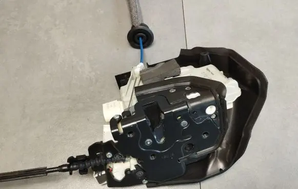 Rear door lock
