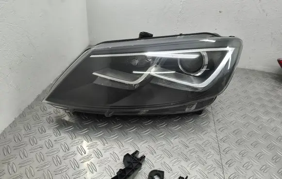 Headlight/headlamp
