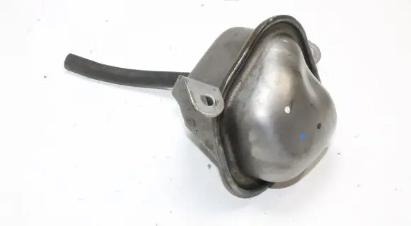 Mazda 6 Vacuum air tank 