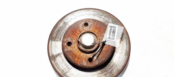 Citroen C4 I Rear brake disc neventiliuojamas