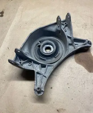 Coil spring mount