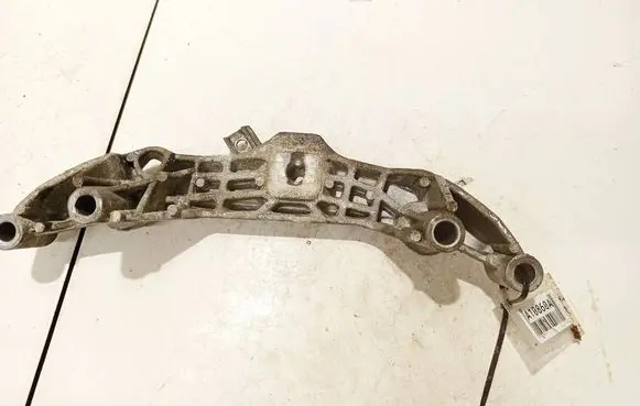 Mini One - Cooper Coupe R56 Engine mounting bracket 22116772032 67371110